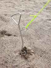 Load image into Gallery viewer, Redwood Outfitters Dune/Sand 16" Metal Spiral Anchor Tie-Out with Ring, Pack of 4