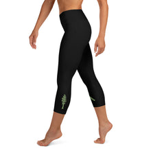 Load image into Gallery viewer, Redwood Yoga Capri Leggings
